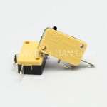 黄二足无片微动